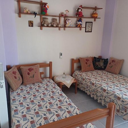 Gerakini 2Br Apt With Shared Pool Екстер'єр фото