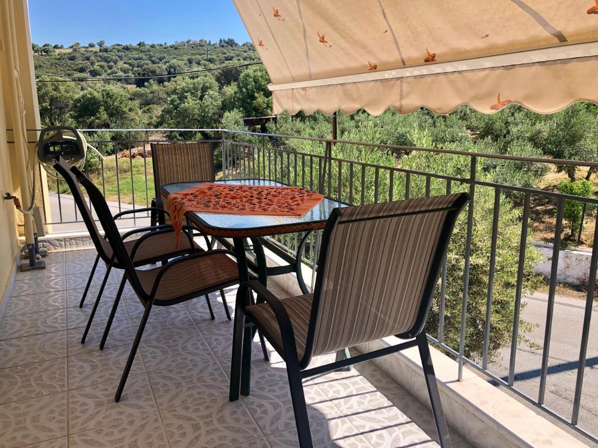 Gerakini 2Br Apt With Shared Pool Екстер'єр фото