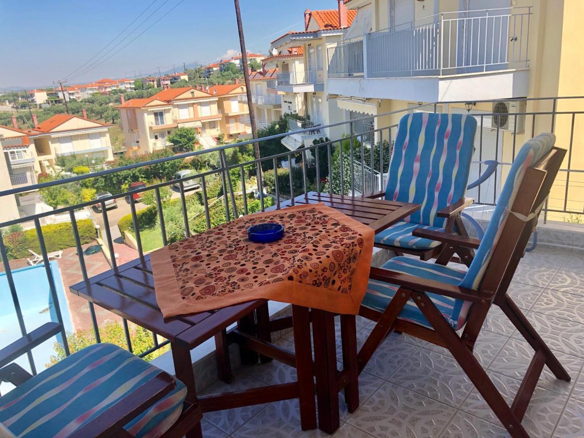 Gerakini 2Br Apt With Shared Pool Екстер'єр фото